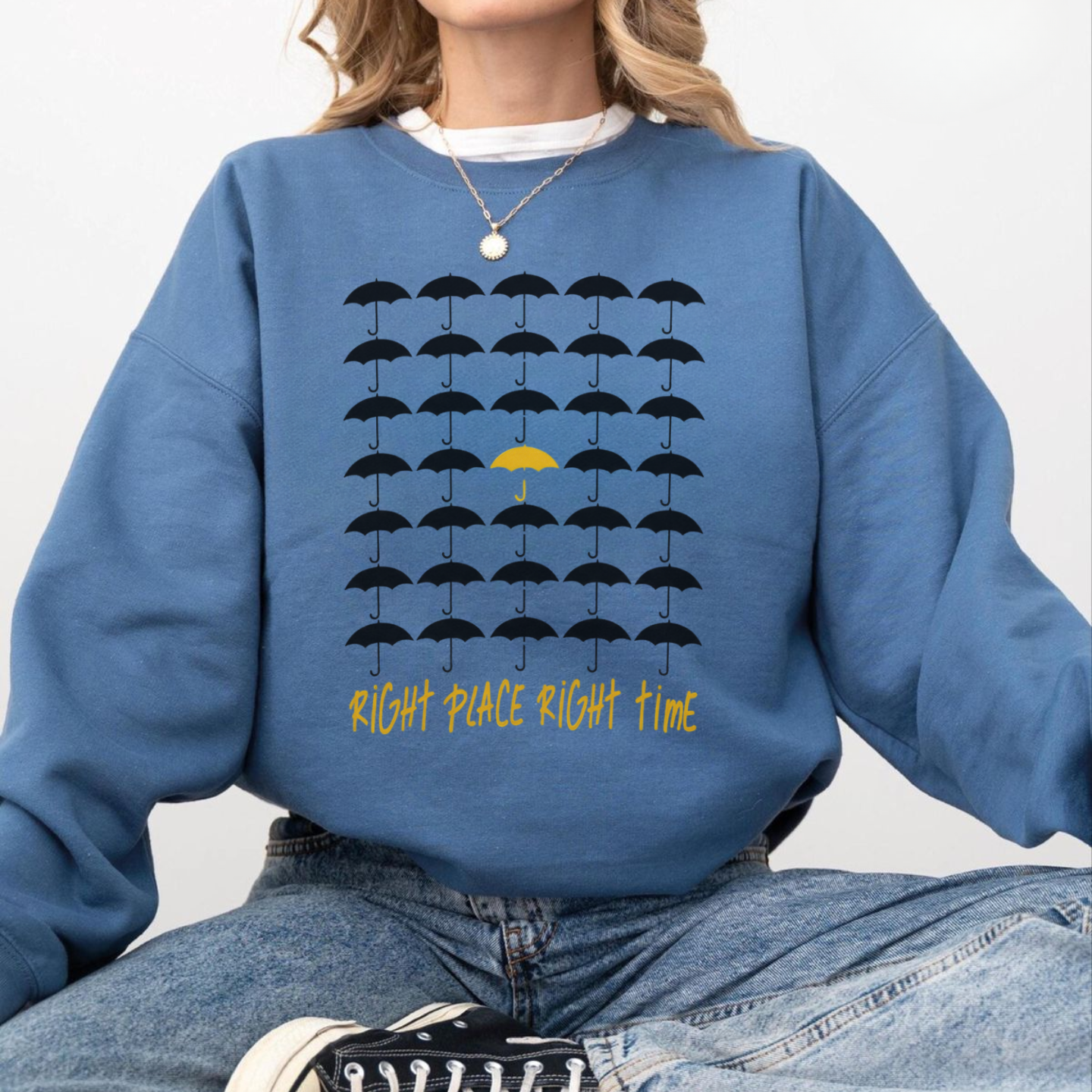 Right Place Right Time, How I Met Your Mother HIMYM - Sweatshirt - The Fandom Store