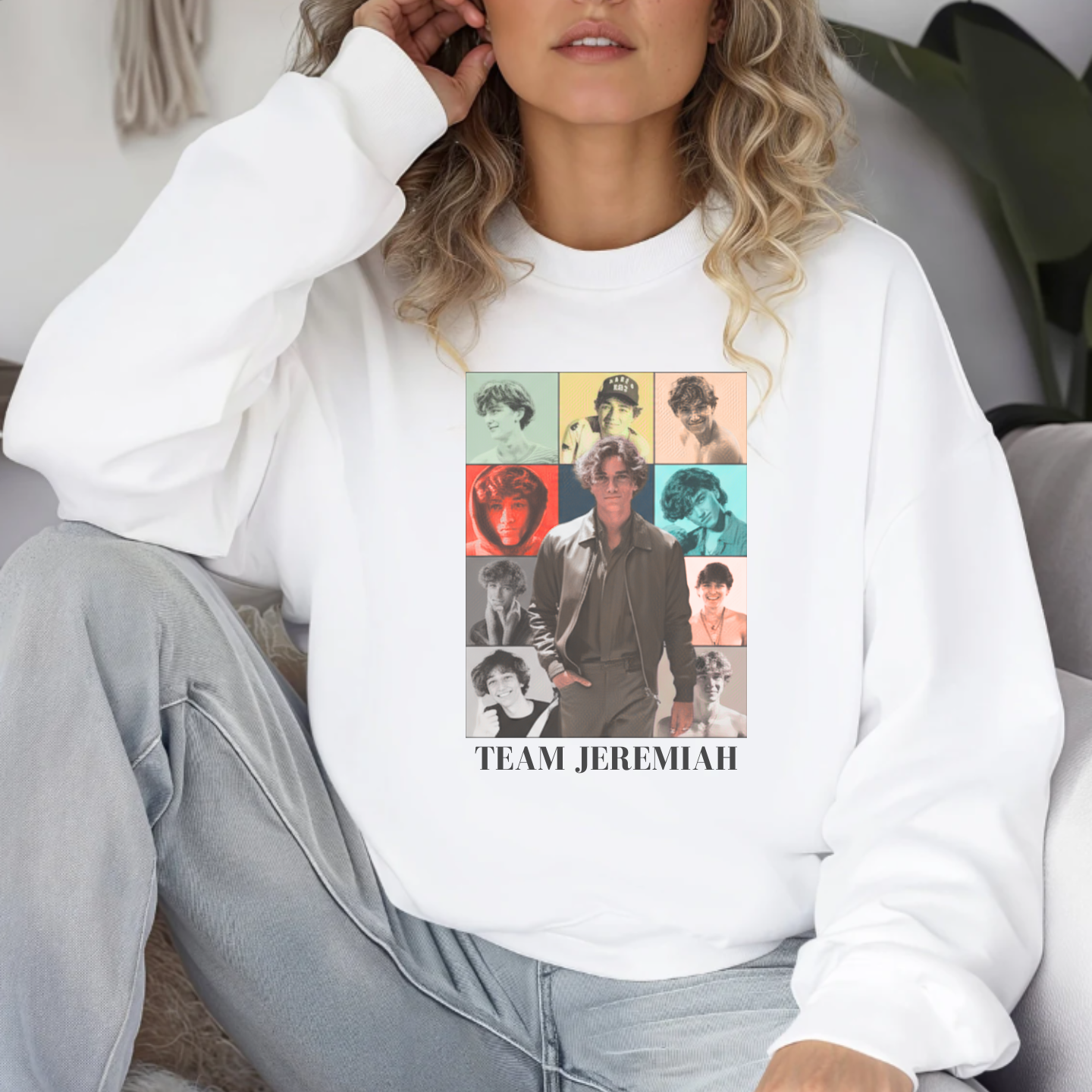 Team Jeremiah Swiftie Edition, The Summer I Turned Pretty TSITP - Sweatshirt - The Fandom Store