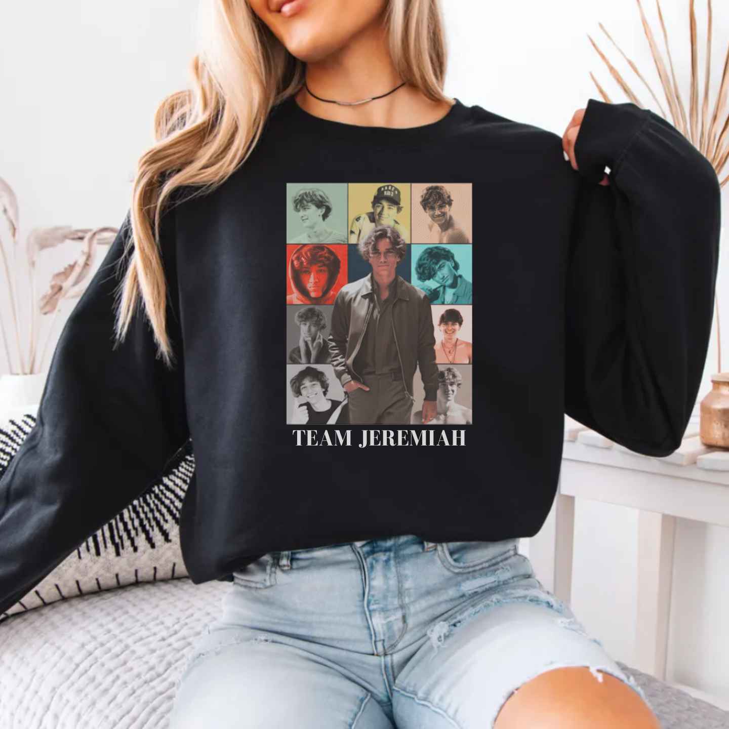 Team Jeremiah Swiftie Edition, The Summer I Turned Pretty TSITP - Sweatshirt - The Fandom Store